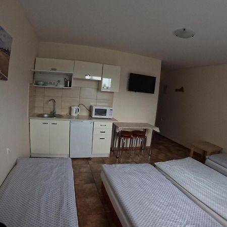 Noclegi U Adama Kajetany Exterior foto