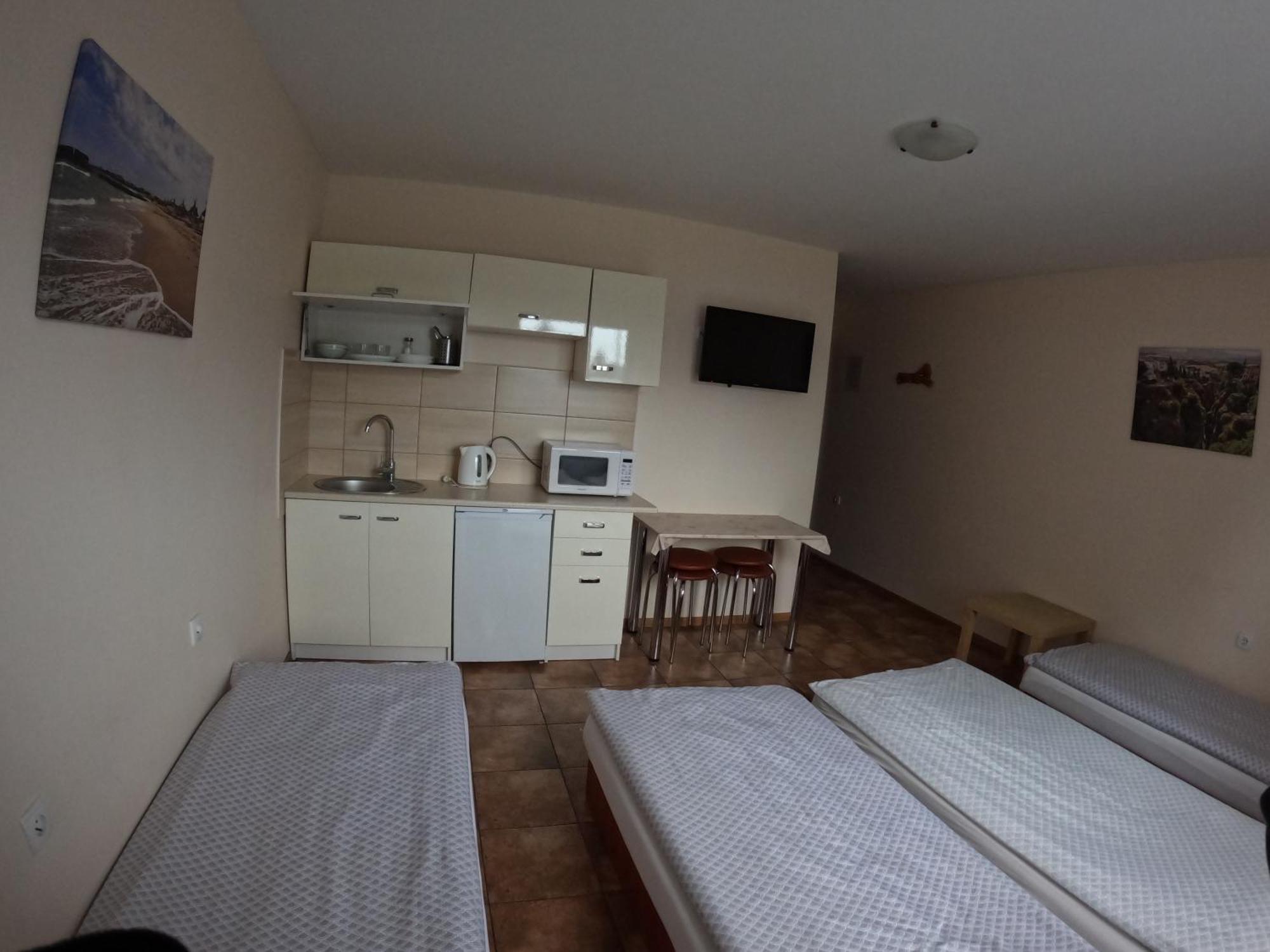 Noclegi U Adama Kajetany Exterior foto
